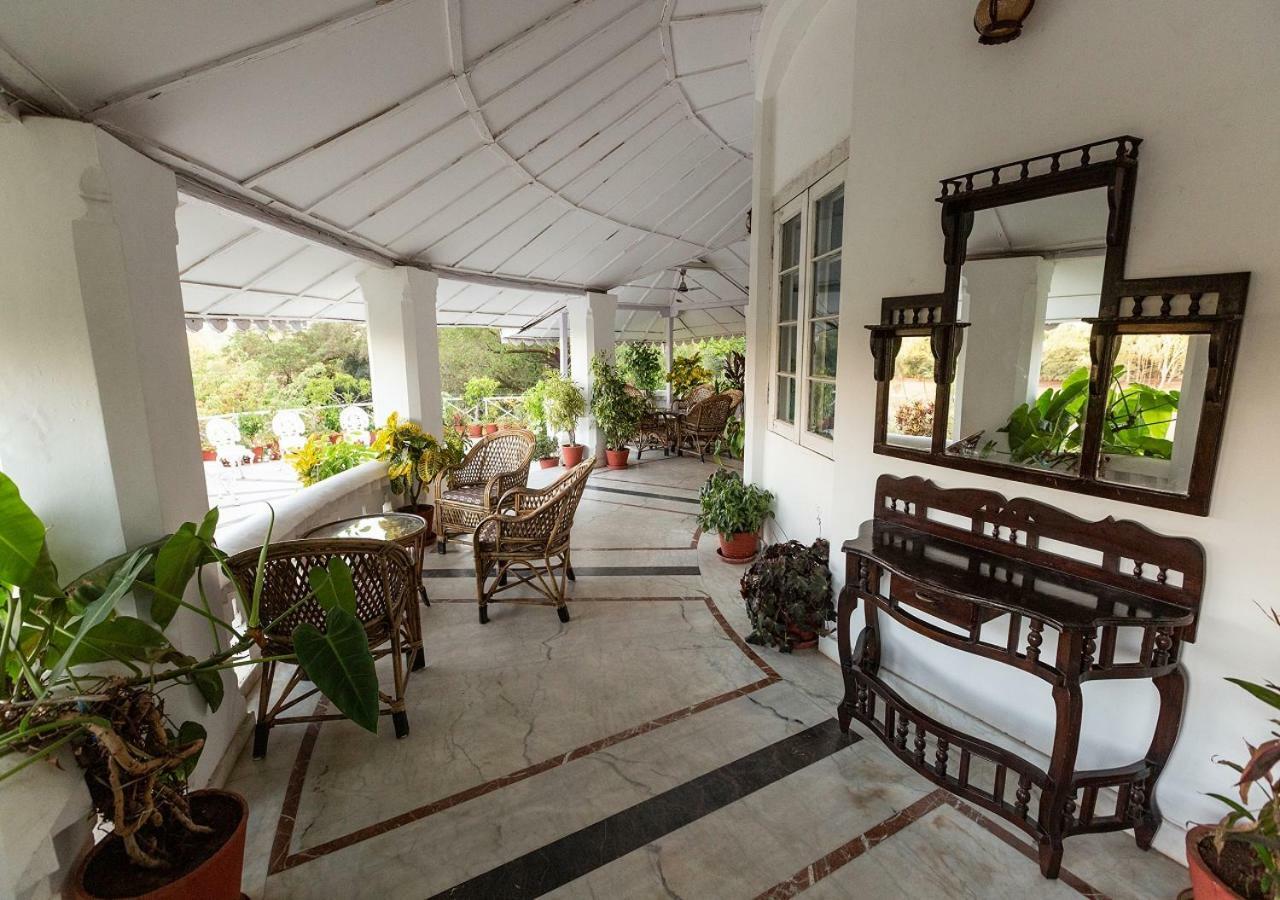 Mpt Rock End Manor, Pachmarhi Otel Dış mekan fotoğraf